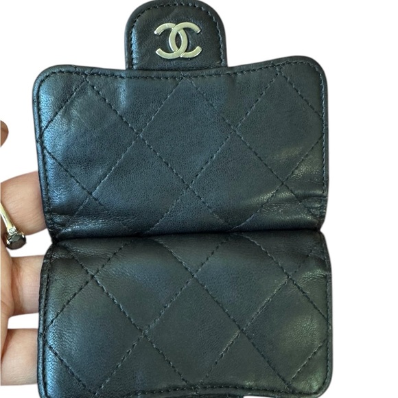 AUTHENTIC CHANEL BACK TO BACK FLAP WALLET. - Picture 8 of 10